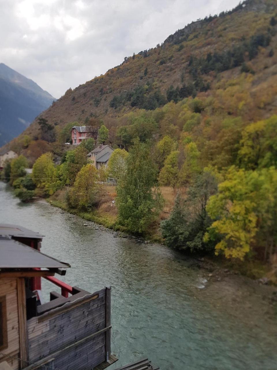 Hotel De La Gare Modane Buitenkant foto